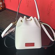 Forubags Valentino Vlogo Walk Calfskin Bucket Bag White  – 2054 – 15×10×20 cm - 4