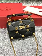 Forubags Valentino Garavani Roman Stud Chain Bag Black – 2060S – 25×16×10 cm - 4