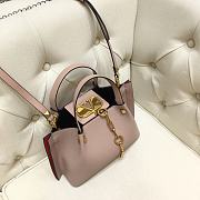 Forubags Valentino Garavani Escape Pebbled Calfskin Shopping Bag Poudre – 2070# – 31x25x15 cm - 4