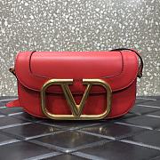 Forubags Valentino Garavani SuperVee Calf  Leather Crossbody Medium Bag Red – 2009# – 26.5x9x16 cm - 1