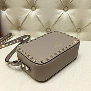 Kitlife Plain Weave Calfskin Crossbody Bag Gold Dove Grey – 18x6x12 cm - 5