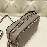 Kitlife Plain Weave Calfskin Crossbody Bag Gold Dove Grey – 18x6x12 cm - 4