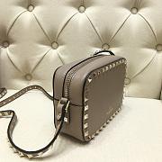 Kitlife Plain Weave Calfskin Crossbody Bag Gold Dove Grey – 18x6x12 cm - 3