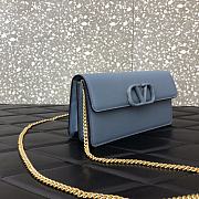 Forubags Valentino V Gold Chain Handbag Blue – 0093# – 20x5.5x10 cm - 5