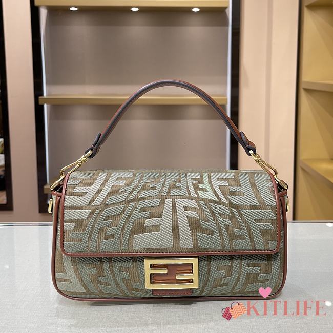 Fendi Baguette Laurel Embroidered Canvas Bag – 1805 – 28×6×14 cm - 1