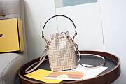 Fendi Classic FF Embossed Print Logo Bucket Bag Tender Pink Calfskin  – 183M65 – 18x12x10 cm - 4