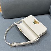 Celine Triomphe Shoulder Bag In Shiny Calfskin White – 20×10×4 cm - 2