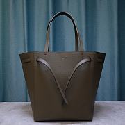 Celine Small Cabas Phantom In Soft Grained Calfskin Laurel Green – 189023 – 27x16x30 cm - 1