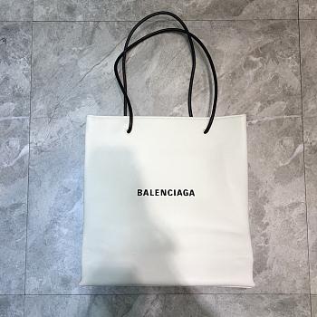 Balenciaga Lychee Pattern Leather Shopping Bag White – 32x9x33 cm