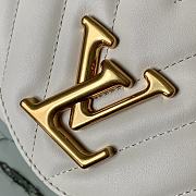 Louis Vuitton Wave V-shaped Quilted Chain Bag White - M58552 – 24x14x9cm - 2