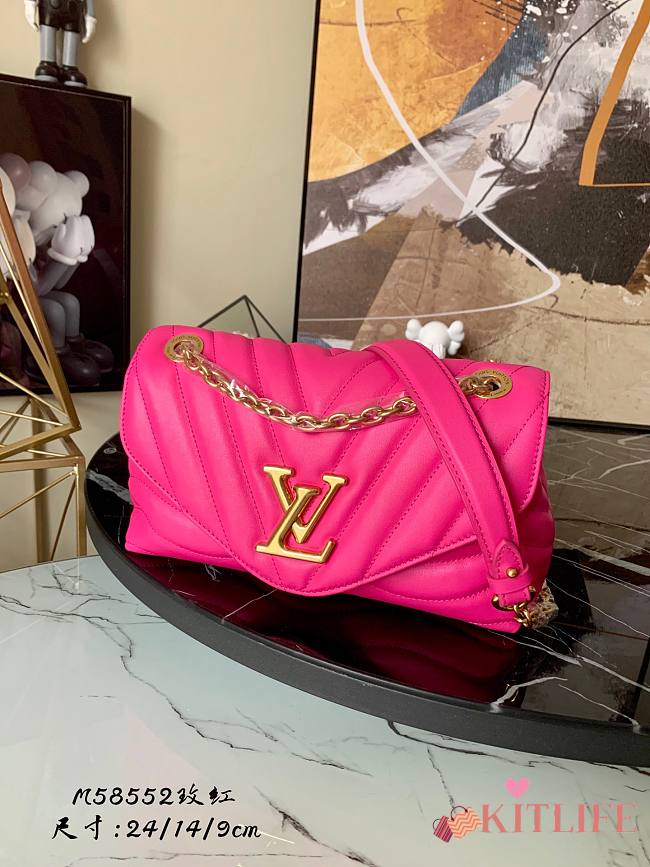 Louis Vuitton Wave V-shaped Quilted Chain Bag Pink - M58552 – 24x14x9cm - 1