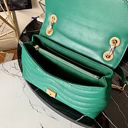 Louis Vuitton Wave V-shaped Quilted Chain Bag Green - M58552 – 24x14x9cm - 5