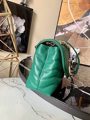 Louis Vuitton Wave V-shaped Quilted Chain Bag Green - M58552 – 24x14x9cm - 2