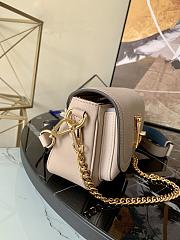 Louis Vuitton Lockme Tender Grain Calfskin Beige - M58557 – 19 x 13 x 8 cm - 2