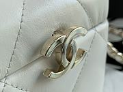 Chanel Handcraft Box Bag White – 99077 – 15x10x11 cm - 2