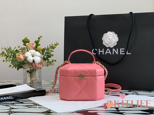 Chanel Handcraft Box Bag Pink – 99077 – 15x10x11 cm - 1
