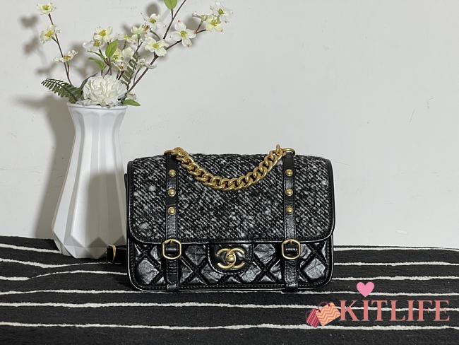 Chanel Flap Bag Cowhide Gold Hardware – 28700 – 17x25x8 cm - 1