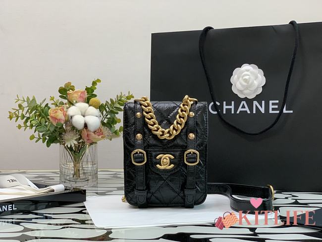 Chanel Vertical Flap Bag Cowhide Gold Hardware Black – 28700 – 17x14x7 cm - 1