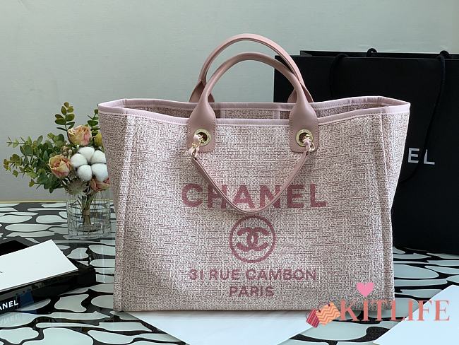 Chanel Shopping Canvas Bag Pink – 38 cm - 1