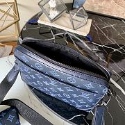 Louis Vuitton Duo Messenger Bag Monogram Shadow Leather Blue - M45730 – 26 x 18.5 x 5 cm  - 4