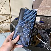 Louis Vuitton Brazza Wallet Damier Graphite 3D Canvas Blue - N60440 – 10 x 19 x 2 cm - 4