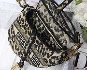 Christian Dior Saddle Embroidered Leopard Print – M9001 – 25.5 x 20 x 6.5 cm - 4