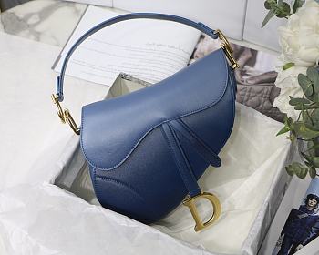 Christian Dior Saddle Gradient Blue – M9001 – 25.5 x 20 x 6.5 cm