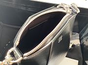 Givenchy Antigona Accessoories Chain Bag Black – 20x10x8.5 cm - 3