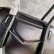 Givenchy Classic Antigona Accessoories Lock Bag Black – 23x19x13 cm - 3