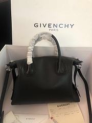 Givenchy Antigona Soft Bag In Leather Black – 30x8x25 cm - 5