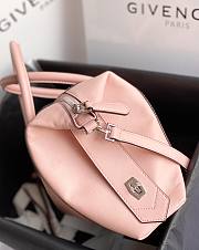 Givenchy Antigona Soft Bag In Leather Pink – 30x8x25 cm - 2