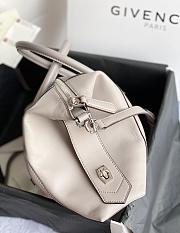 Givenchy Antigona Soft Bag In Leather Grey – 30x8x25 cm - 4