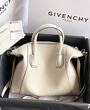 Givenchy Antigona Soft Bag In Leather White – 30x8x25 cm - 3