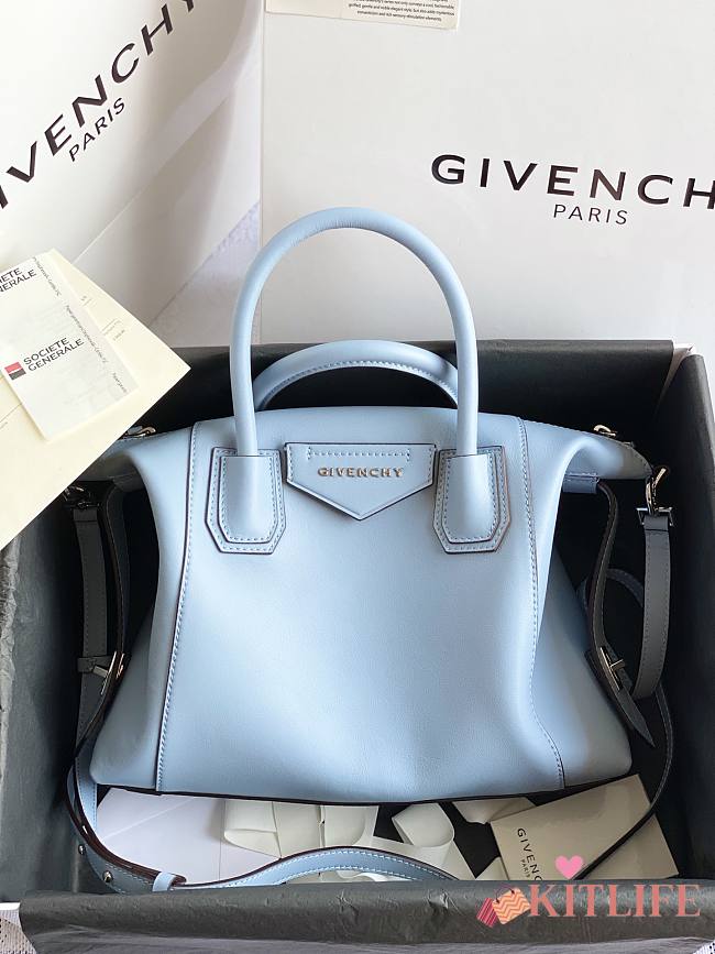 Givenchy Antigona Soft Bag In Leather Light Blue – 30x8x25 cm - 1
