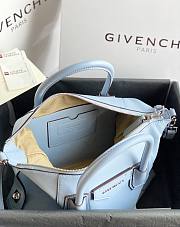 Givenchy Antigona Soft Bag In Leather Light Blue – 30x8x25 cm - 2
