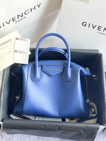 Givenchy Antigona Soft Bag In Leather Deep Blue – 30x8x25 cm