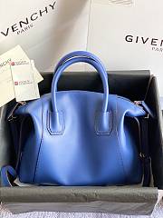 Givenchy Antigona Soft Bag In Leather Deep Blue – 30x8x25 cm - 5