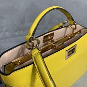 Fendi Peekaboo Iseeu Yellow Leather Bag – 29x19x11.5 cm - 3