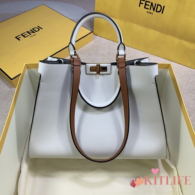 Fendi Peekaboo X-Tote White calfskin - 6011 – 35 x26 x13 - 1