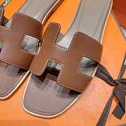 Hermes Oran Sandal Gold Brown - 4