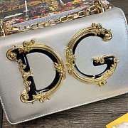 Dolce & Gabbana Girls Shoulder Bag In Napa Leather Silver – 21x5x13.5 cm - 5