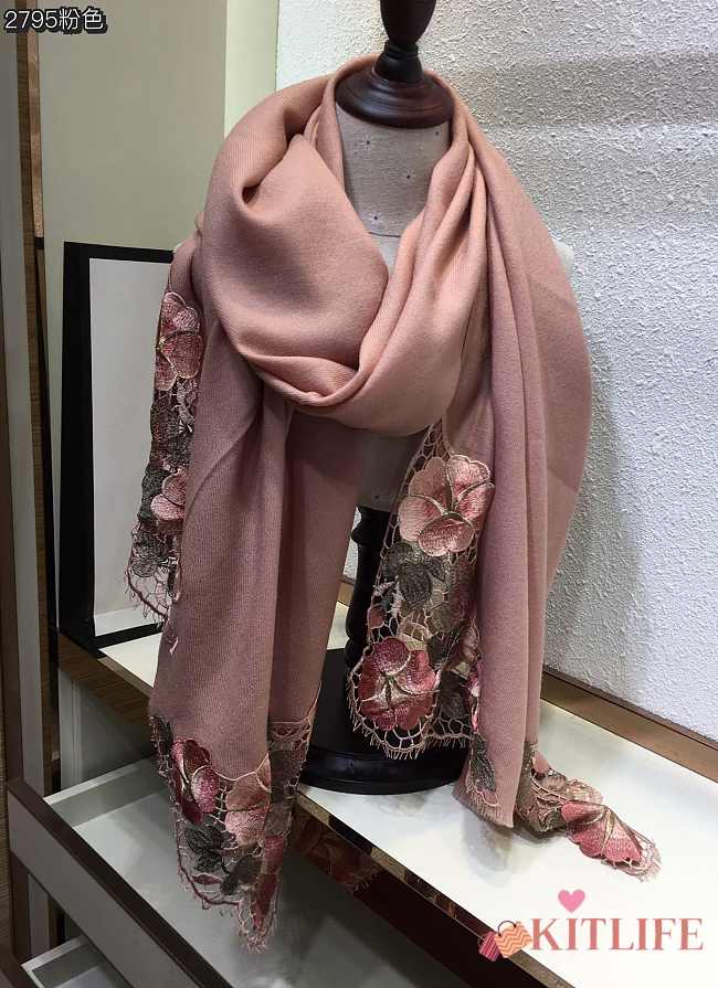 Gucci Heavy-Duty Flower Pink – 2795 - 200x70 cm - 1