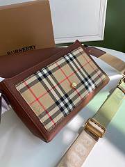 Burberry Leather and Vintage Check Note Crossbody Bag Brown – 1791 – 25 x 8.5 x 18 cm - 5