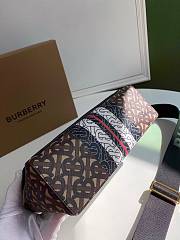 Burberry logo stripes Note Crossbody Bag – 80302491 – 25 x 8.5 x 18 cm - 6