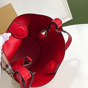 Burberry Vintage Bucket Bag Red – 18.5 x 15 x 23.5 cm - 3