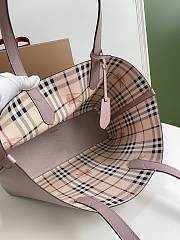 Burberry Vintage Double-Sided Shopping Bag Purple – 35 x 30 x 12 cm - 6