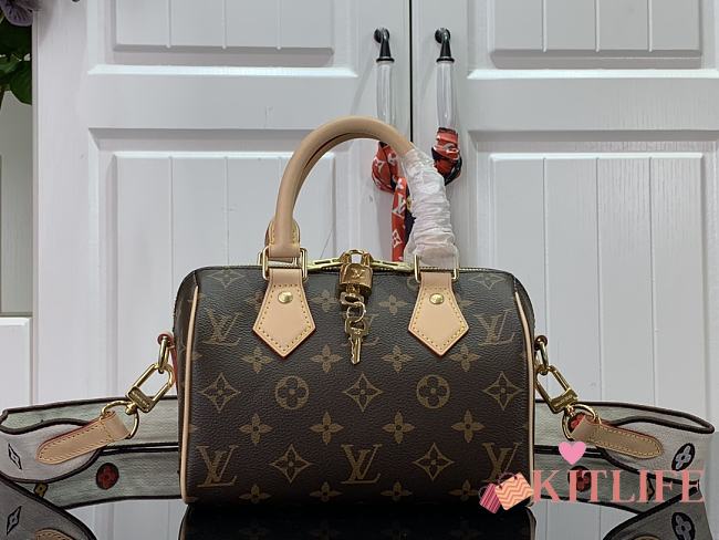 Louis Vuitton Speedy Monogram With Strap Letters - M41114 – 20x13.5x11.5 cm - 1