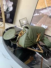 Louis Vuitton New Wave Multi Pochette Green Handbag - M56471 – 21x13x6.5 cm - 5
