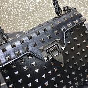 Valentino Garavani Rockstud Alcove All-Over Silver Gun Rivet Grained Calfskin Handbag – 0048B# – 22x17x9cm - 2