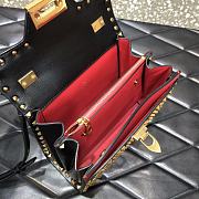 Valentino Garavani Rockstud Alcove All-Over Gold Gun Rivet Grained Calfskin Handbag – 0048B# – 22x17x9cm - 6